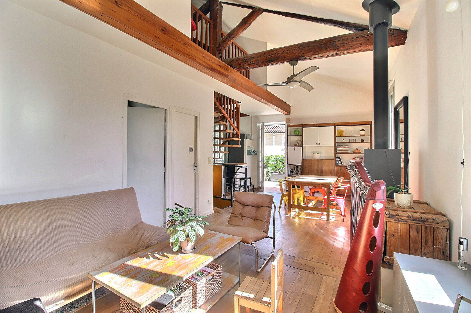 Photo Quartier Figuerolles - Maison ancienne avec jardin, terrasse et garage. image 4/6