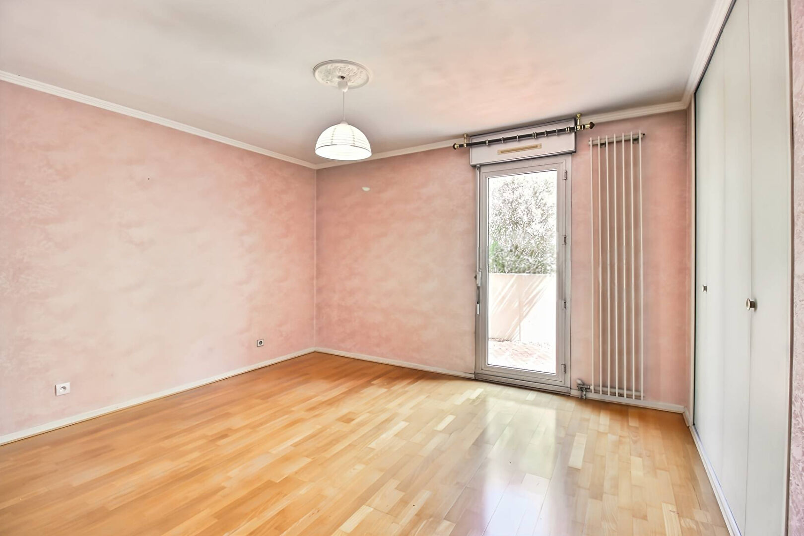 Photo Quartier Méditerranée - T4 en exclusivité avec deux terrasses, garage et cave image 6/6