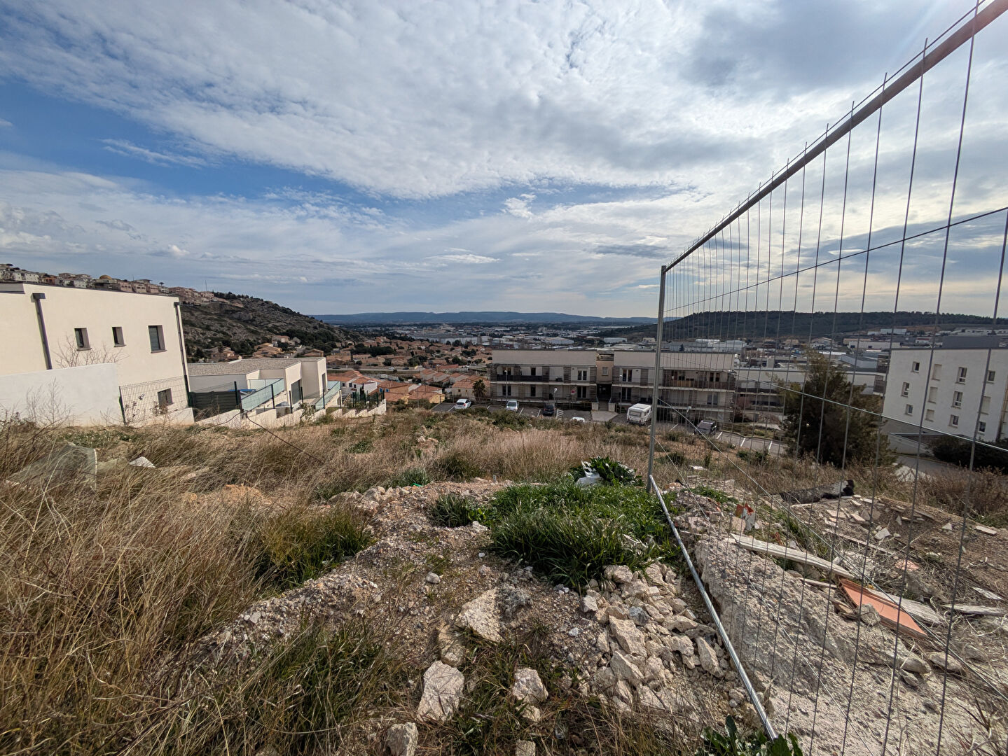 Photo Terrain Narbonne 561 m² image 2/6