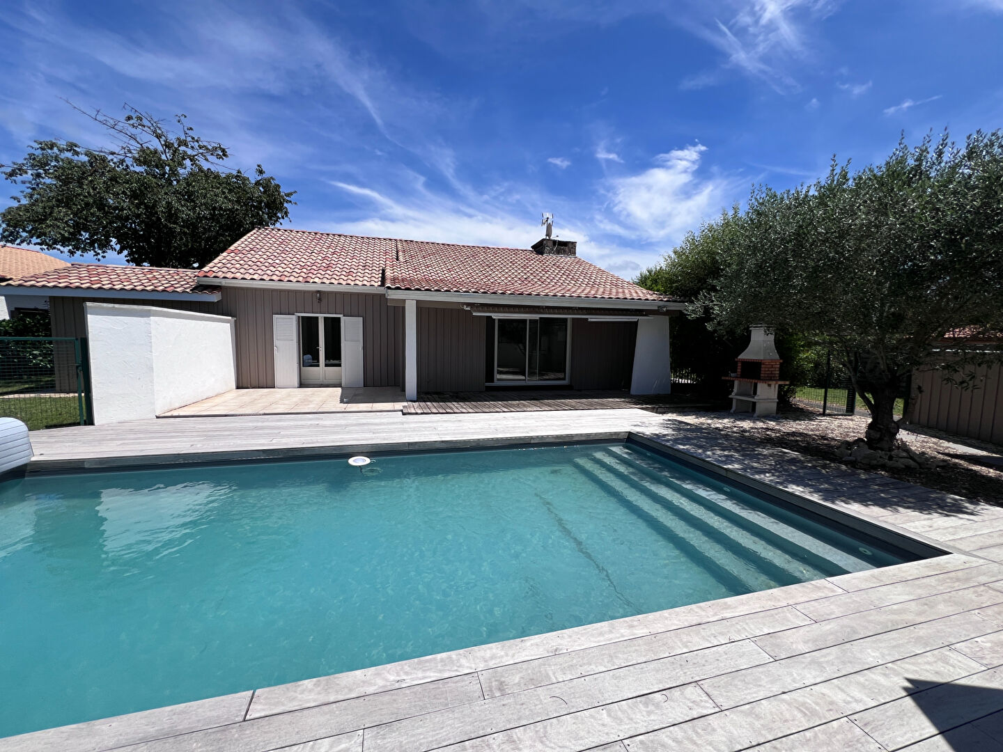 Maison Biganos 8 pièce(s) 172.37 m2