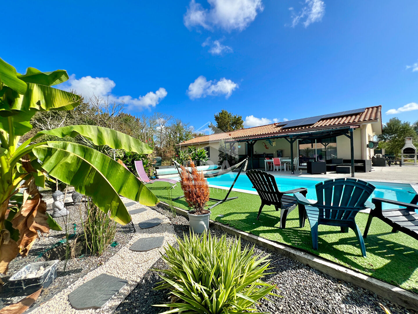 Maison Salles 126m² 4 chambres avec piscine sur 1032m² de terrain