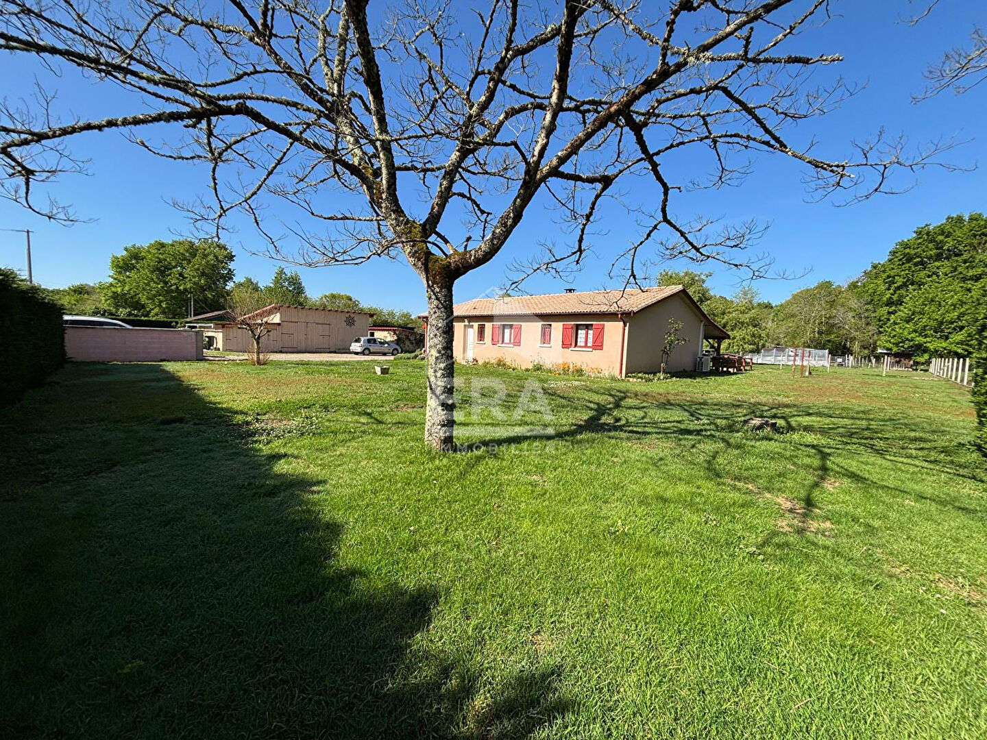 Photo Maison Le Tuzan 5 pièces 100 m2 image 1/6