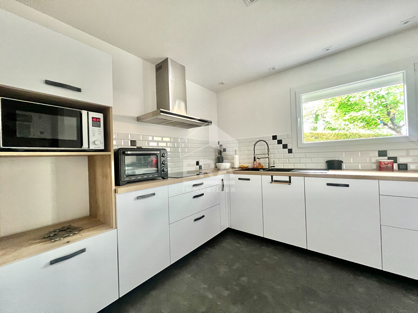 Photo Maison Hostens 84m² rénovée image 3/6