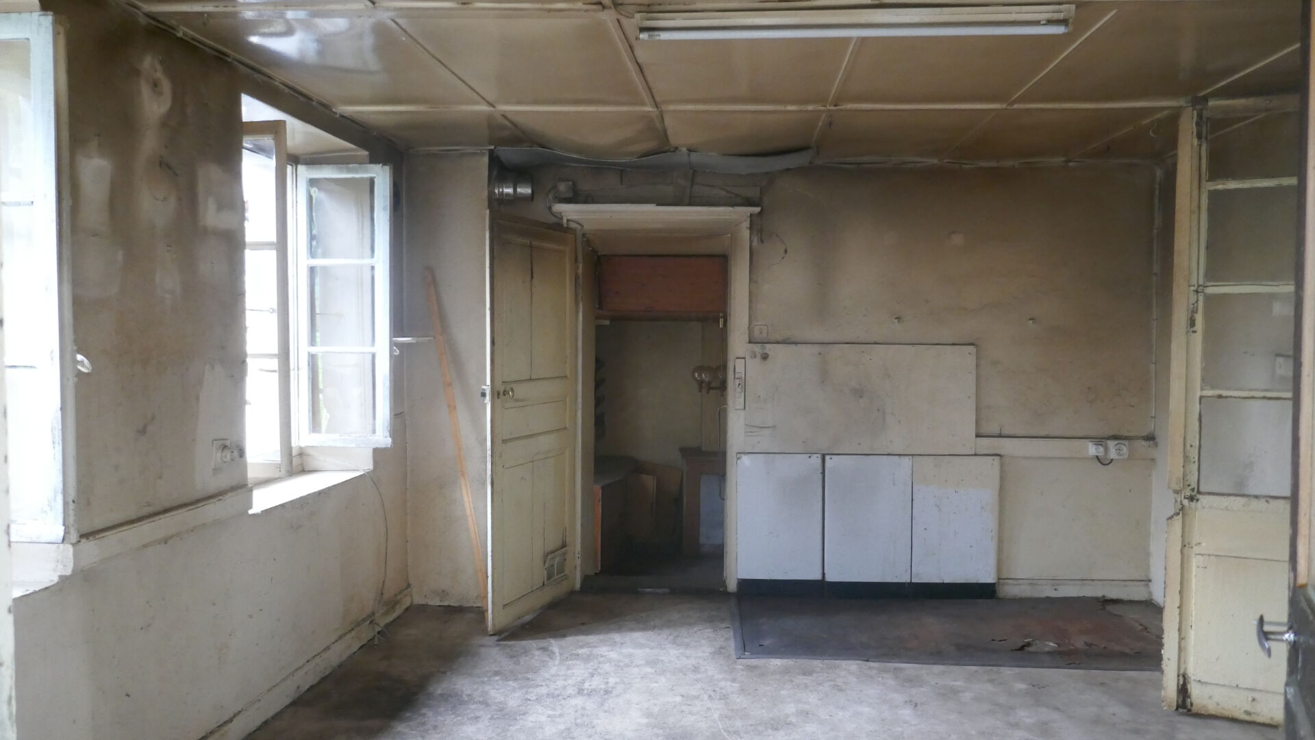 Photo FAVERGES. MAISON DE VILLAGE A REHABILITER AVEC TERRAIN CONSTRUCTIBLE image 6/6