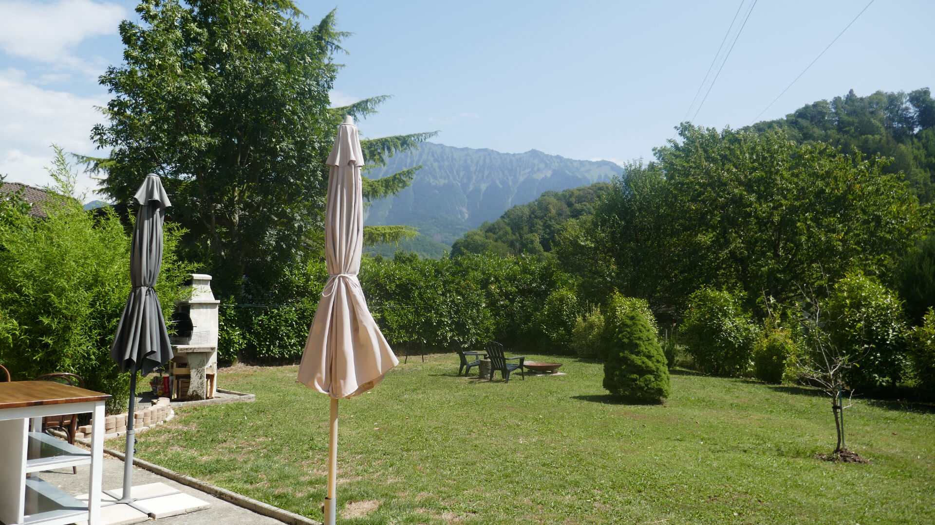Photo FAVERGES. APPARTEMENT REZ DE JARDIN image 1/6