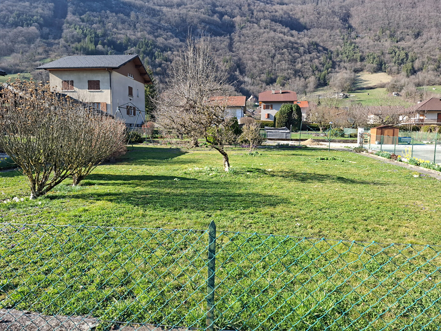 Photo Val de chaise , Marlens , terrain a bâtir d'environ 724m² image 1/3