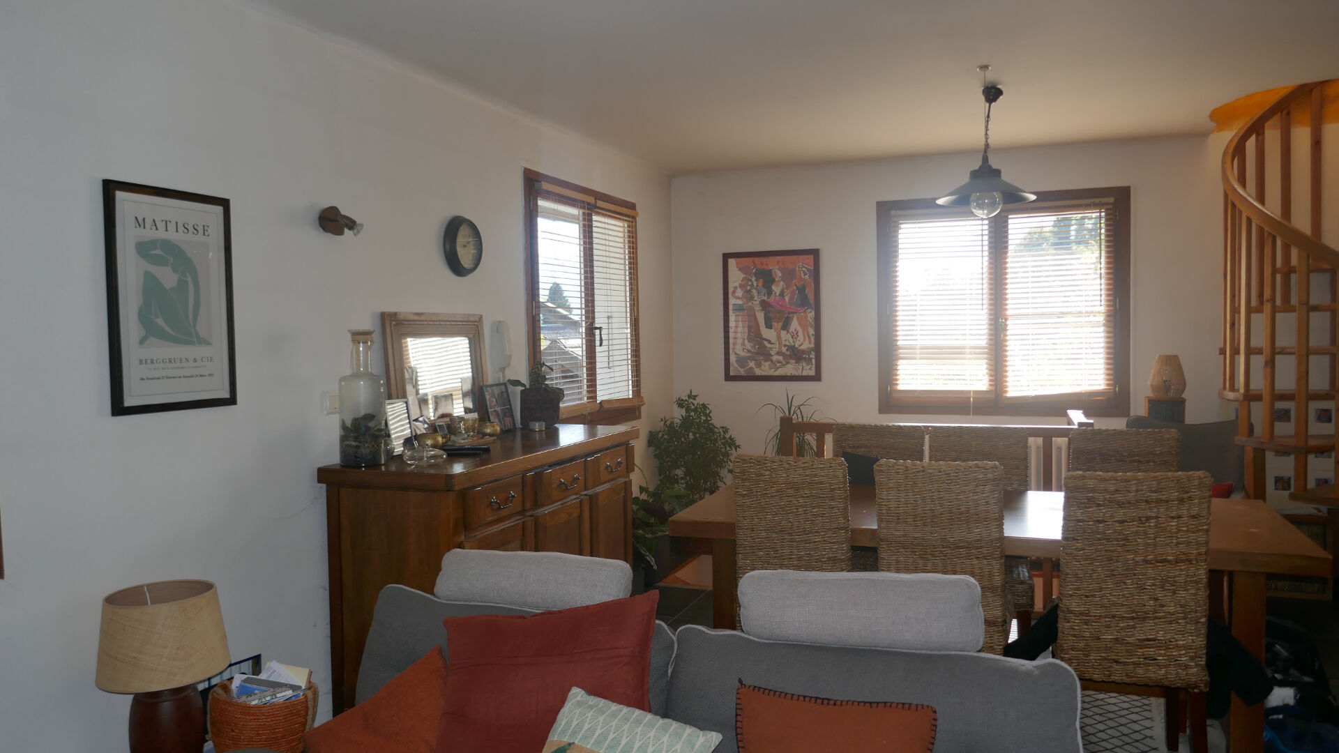 Photo DOUSSARD. MAISON MITOYENNE AVEC TERRAIN de 242m² image 3/6