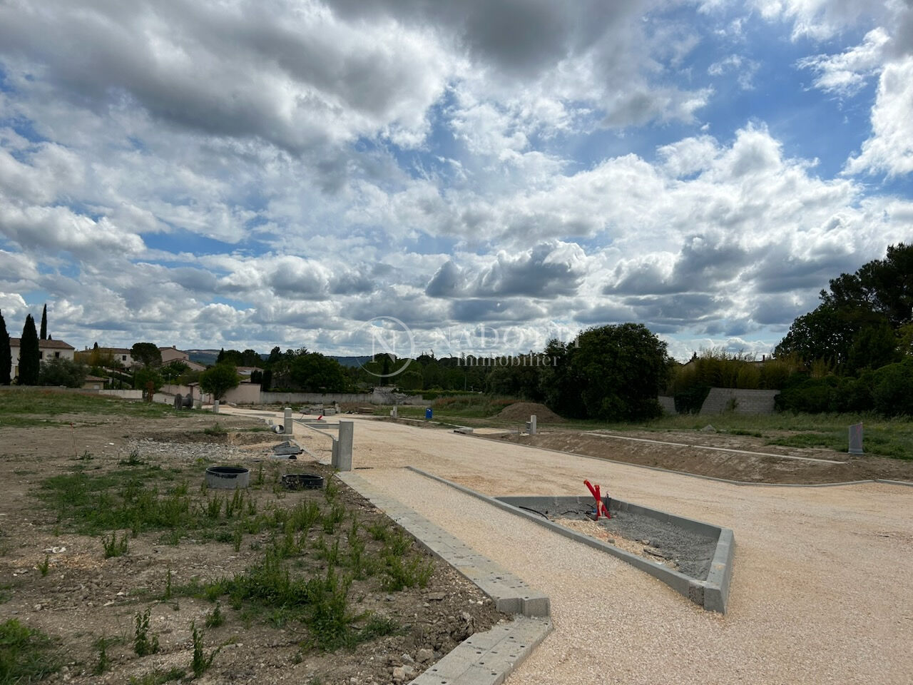 Photo UZES A vendre, Terrain à batir  de 840 m² image 2/6