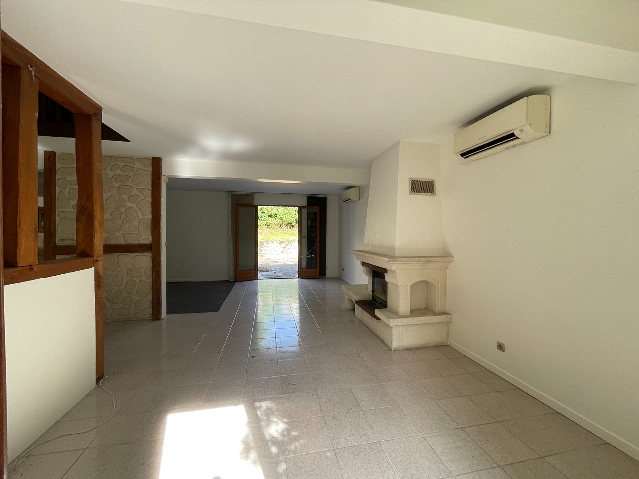 Photo Maison Linas 6 pièce(s) 140 m2 image 3/6