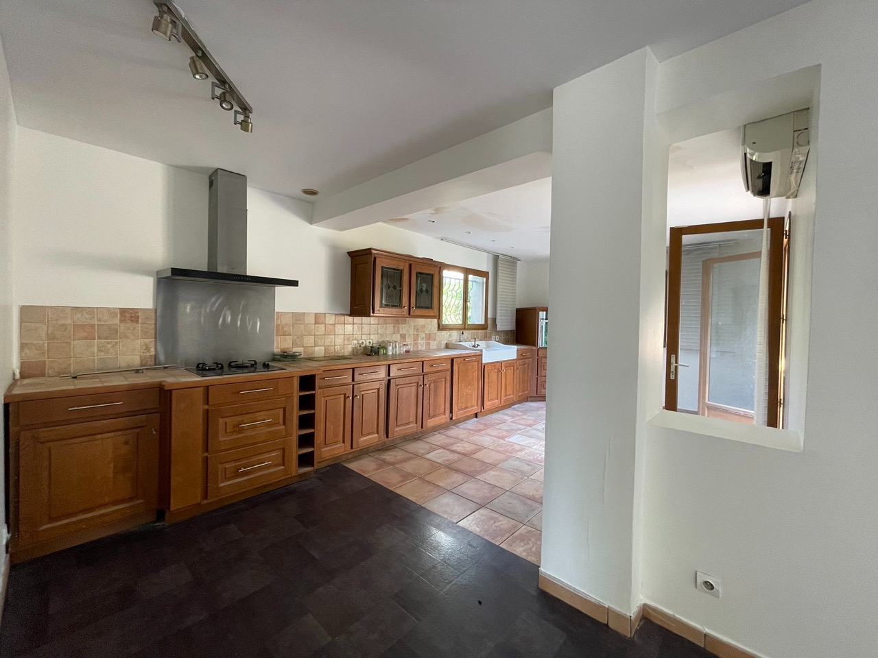 Photo Maison Linas 6 pièce(s) 140 m2 image 4/6