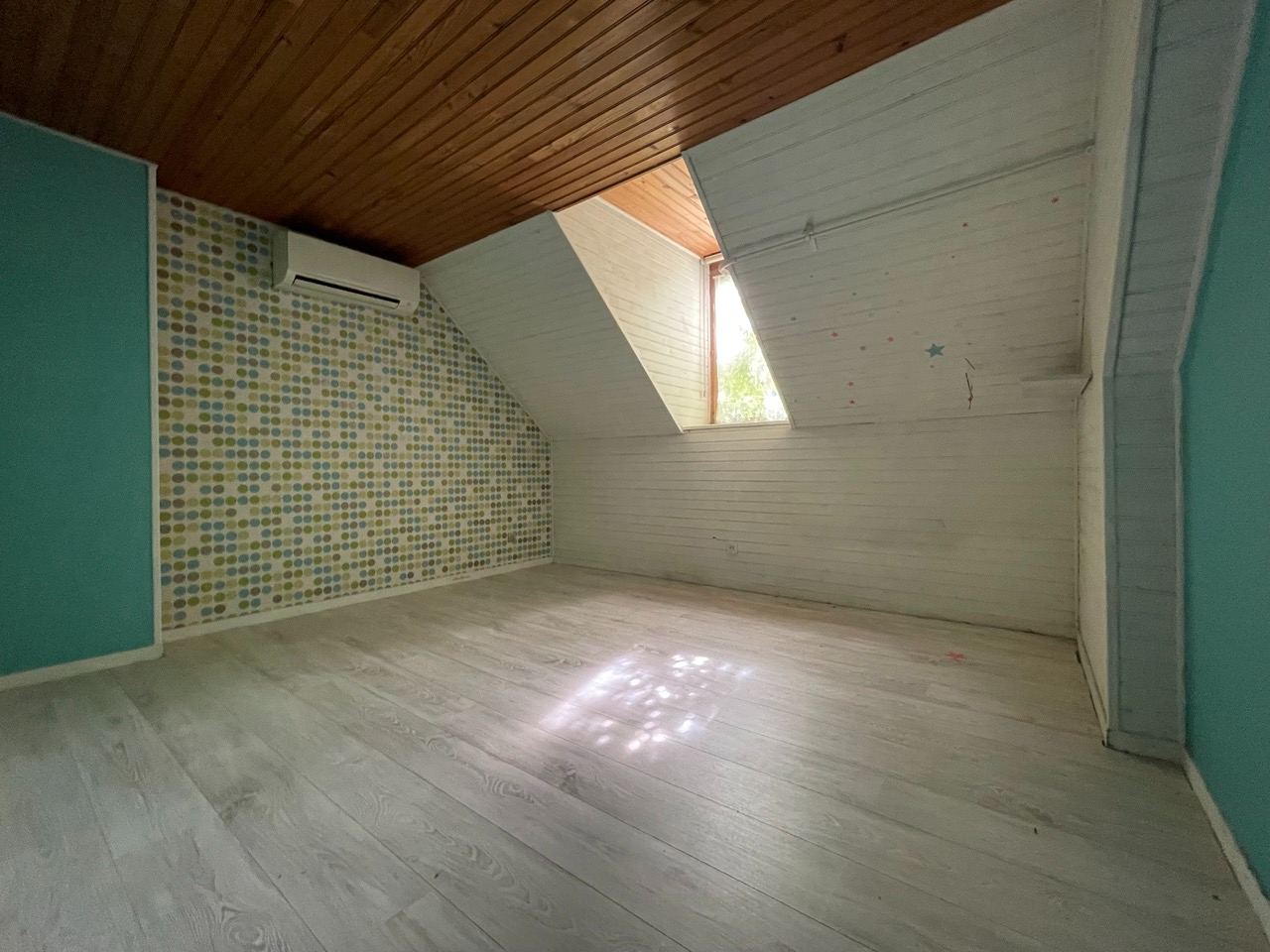 Photo Maison Linas 6 pièce(s) 140 m2 image 6/6