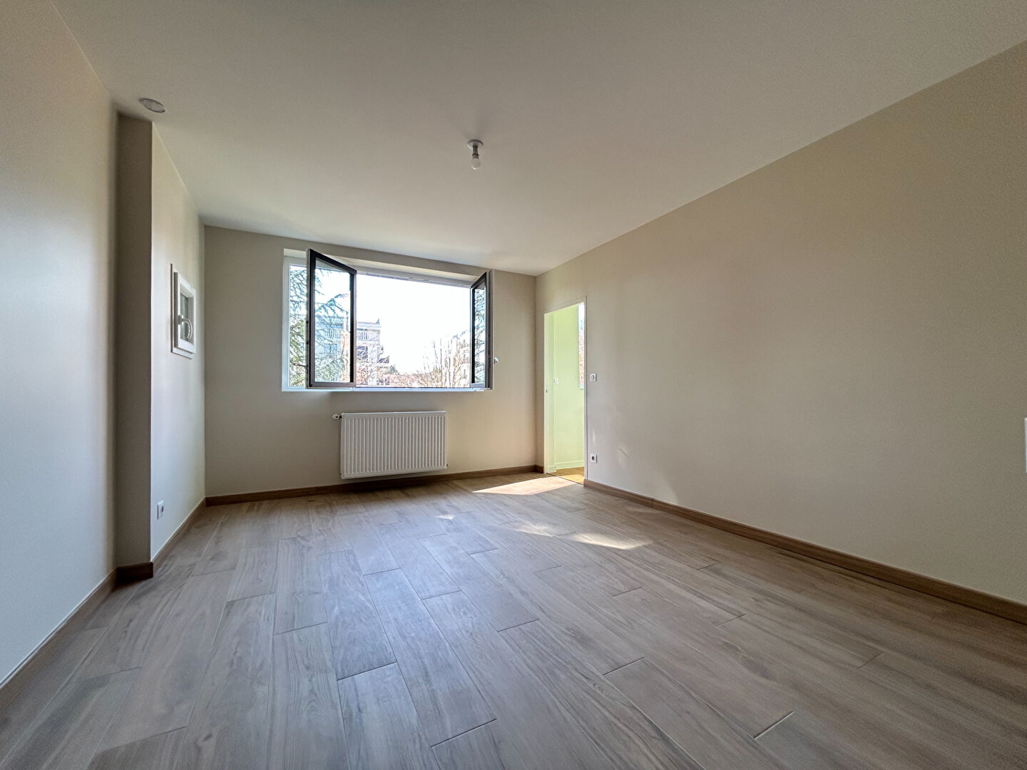 Photo Appartement Palaiseau 4 pièce(s) 64.33 m2 image 2/6