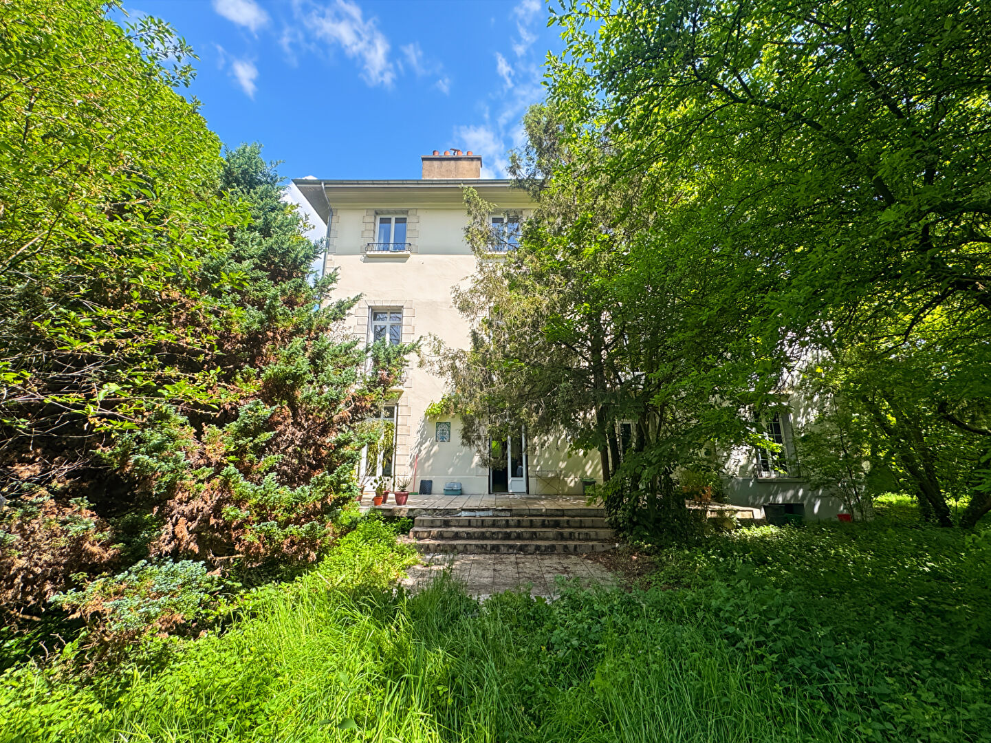 Maison Champlan 11 pièce(s) 371 m2