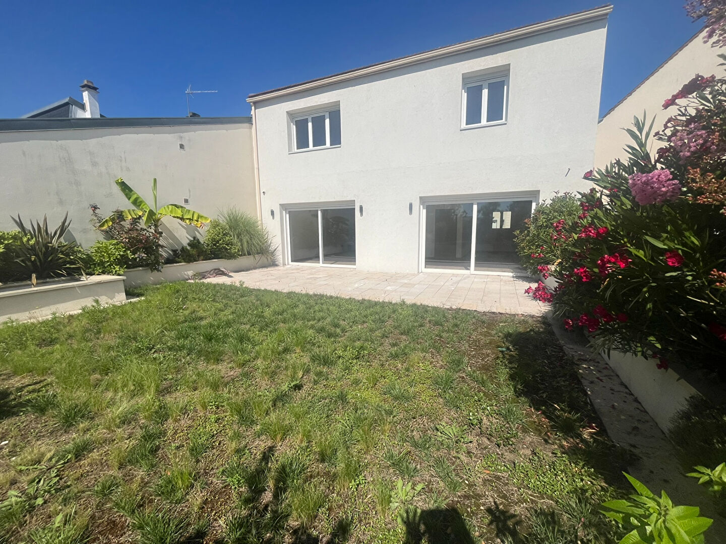 Photo Maison 6 pièces Chilly-Mazarin - Construction récente et seconde habitation indépendante image 2/6