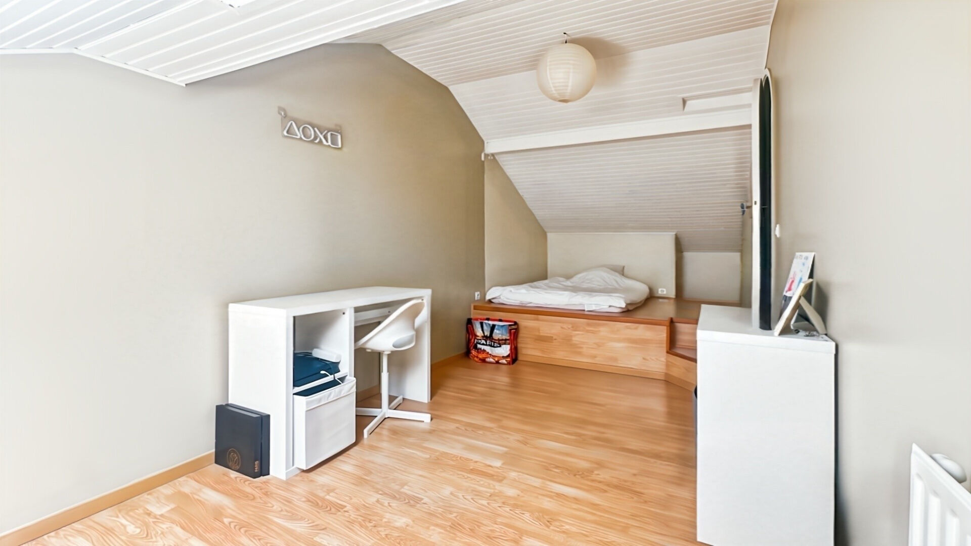 Photo Maison 110 m2 - Jardin sans vis-à-vis - Garage image 5/6