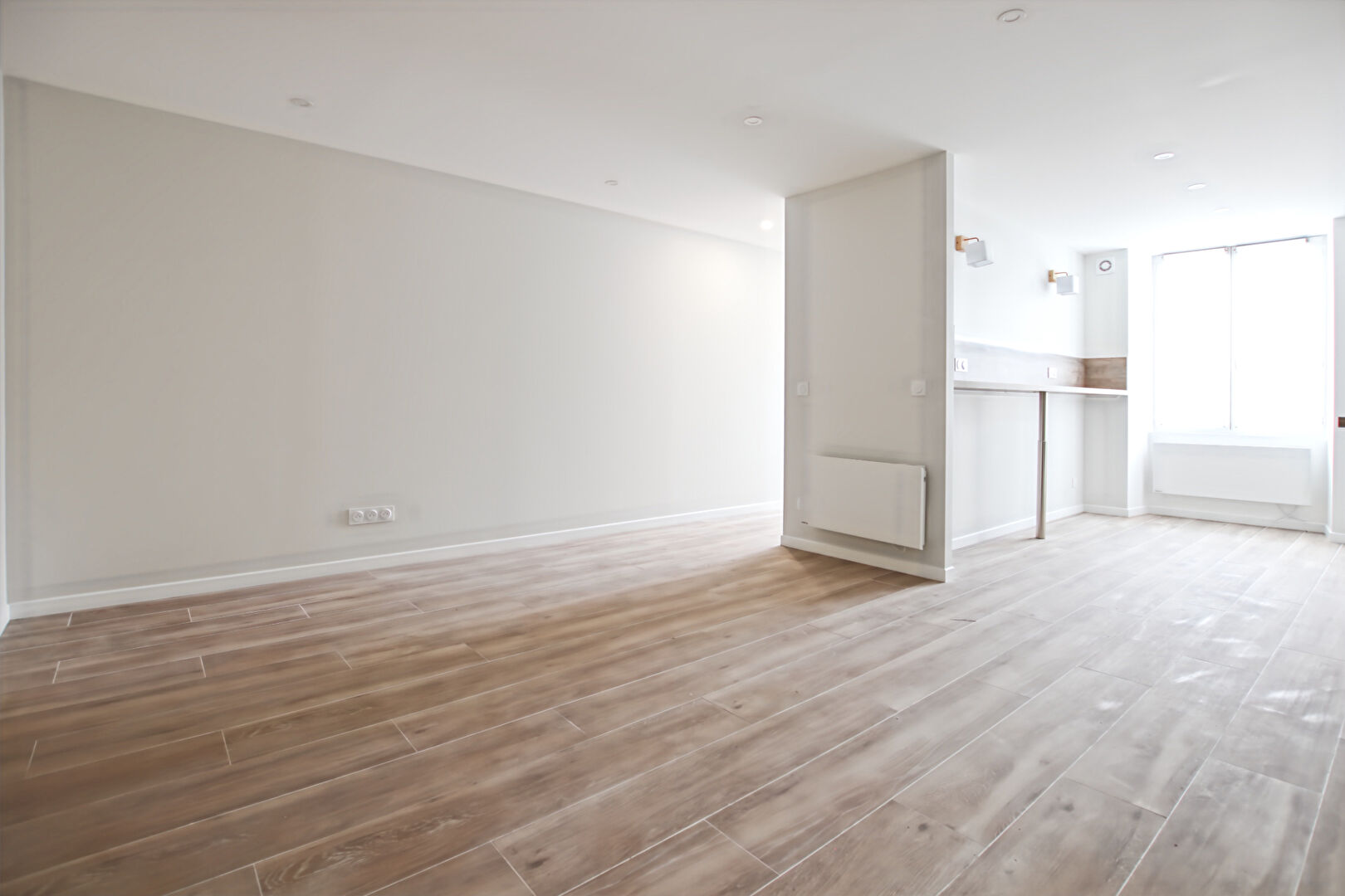 Photo Appartement à Longpont-Sur-Orge  55 m2 refait à neuf + 45m2 de débaras (duplex) image 3/6