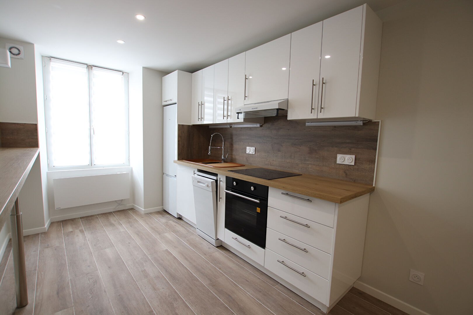 Photo Appartement à Longpont-Sur-Orge  55 m2 refait à neuf + 45m2 de débaras (duplex) image 6/6