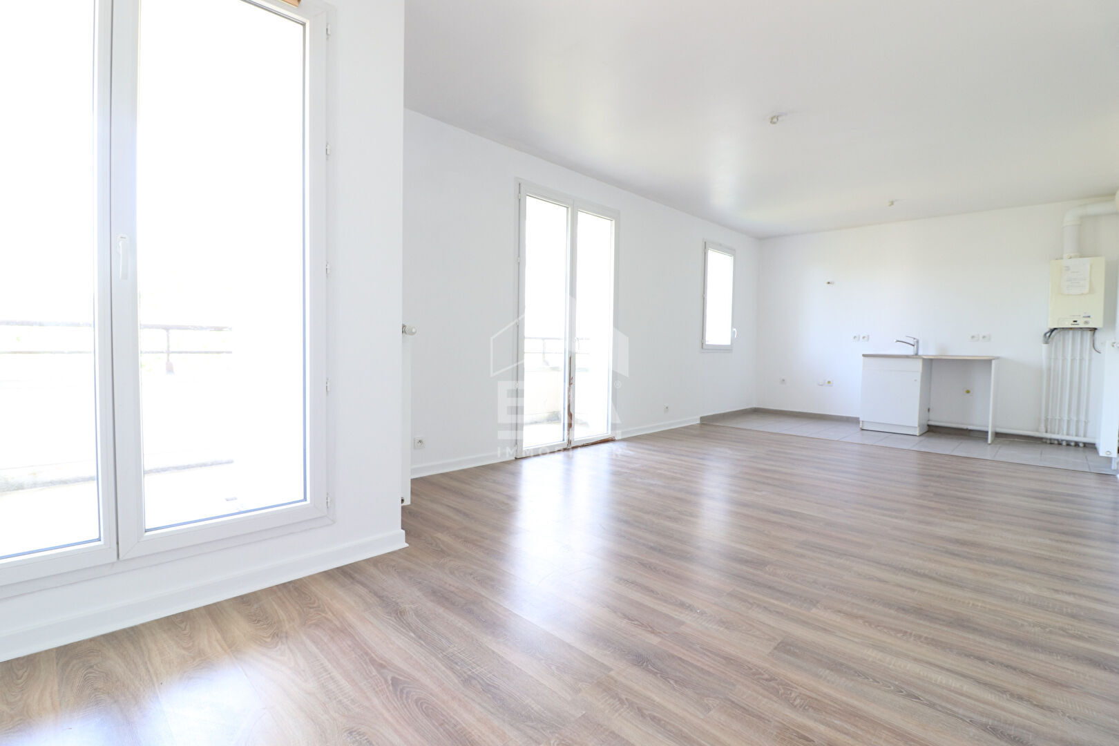 Photo Appartement  a vendre Corbeil Essonnes 3 pièce(s) 65.70 m2 image 3/6