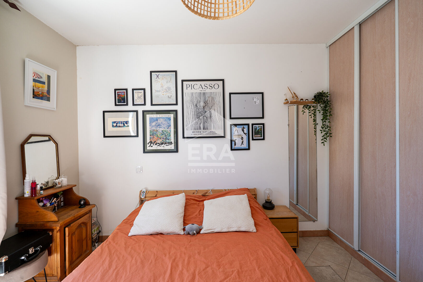 Photo Maison Bouc Bel Air 138 m2 avec un sous sol d'environ 200 m2 image 4/6