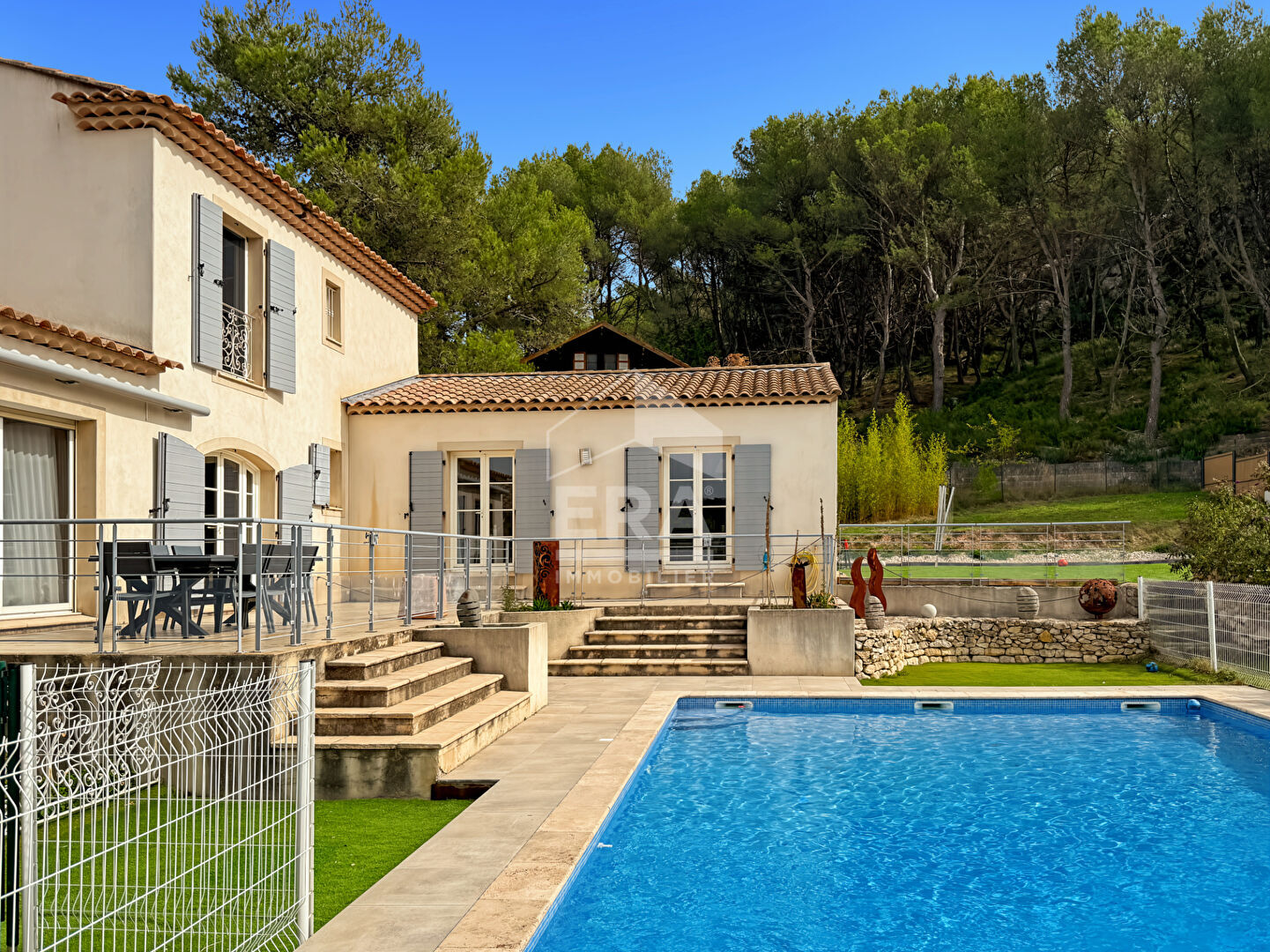 Photo Maison Cabries 7 pièce(s) 257.01 m2 image 3/6