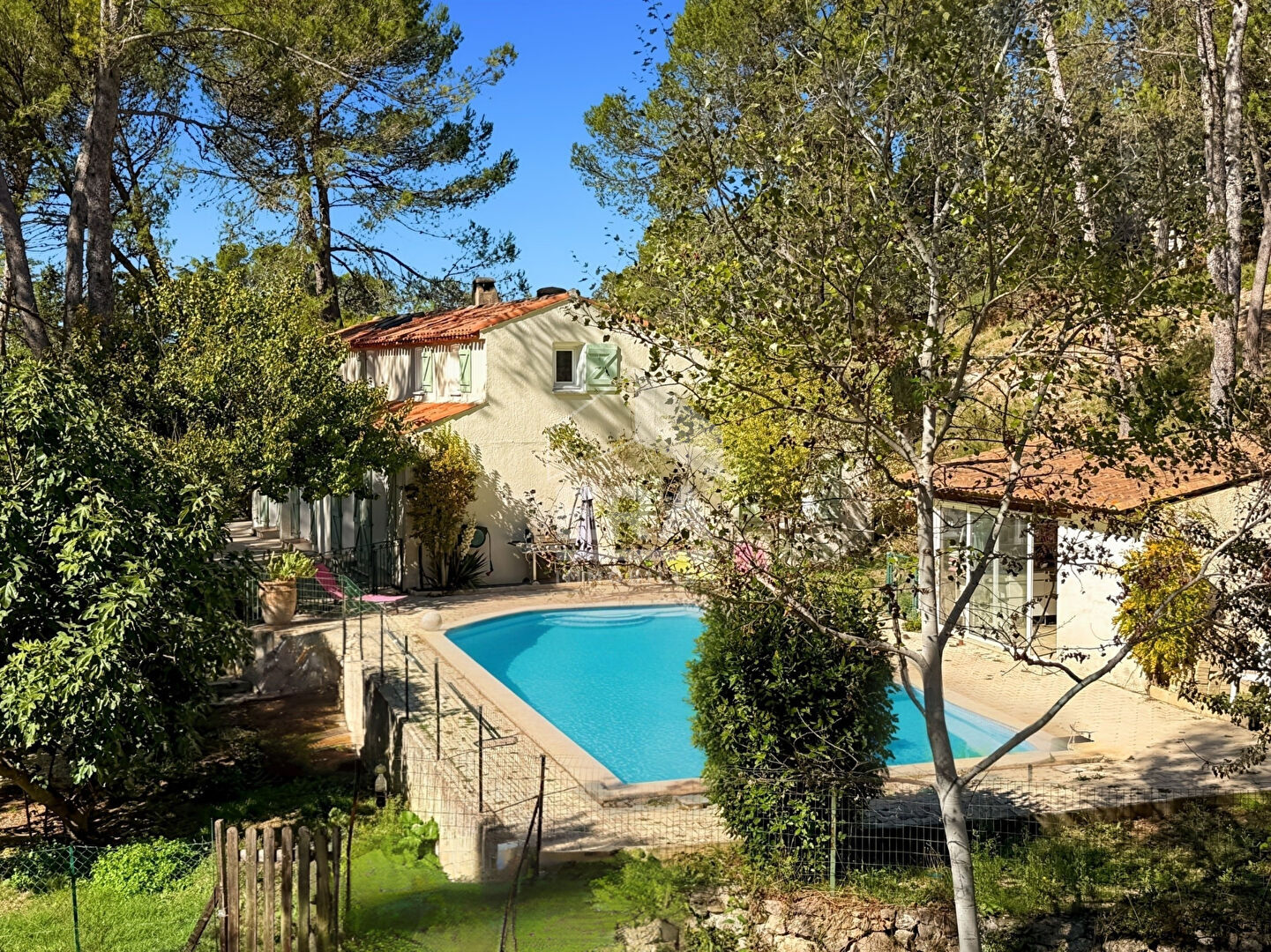 Maison Cabries 8 pièce(s) 190 m2