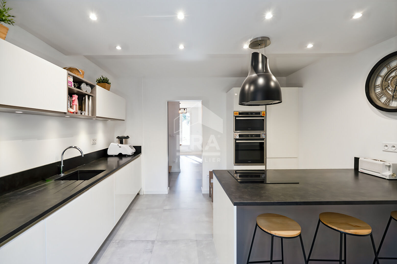 Photo Maison Cabries 8 pièce(s) 190 m2 image 6/6