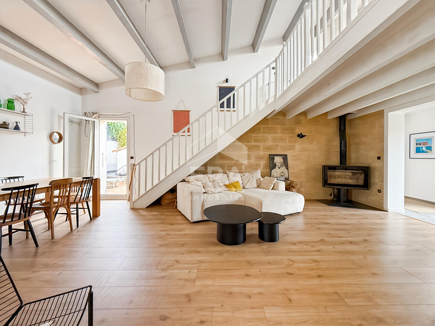 Photo Maison Gardanne 128 m2 plus buanderie de 10 m2 + garage de 20 m2. image 3/6