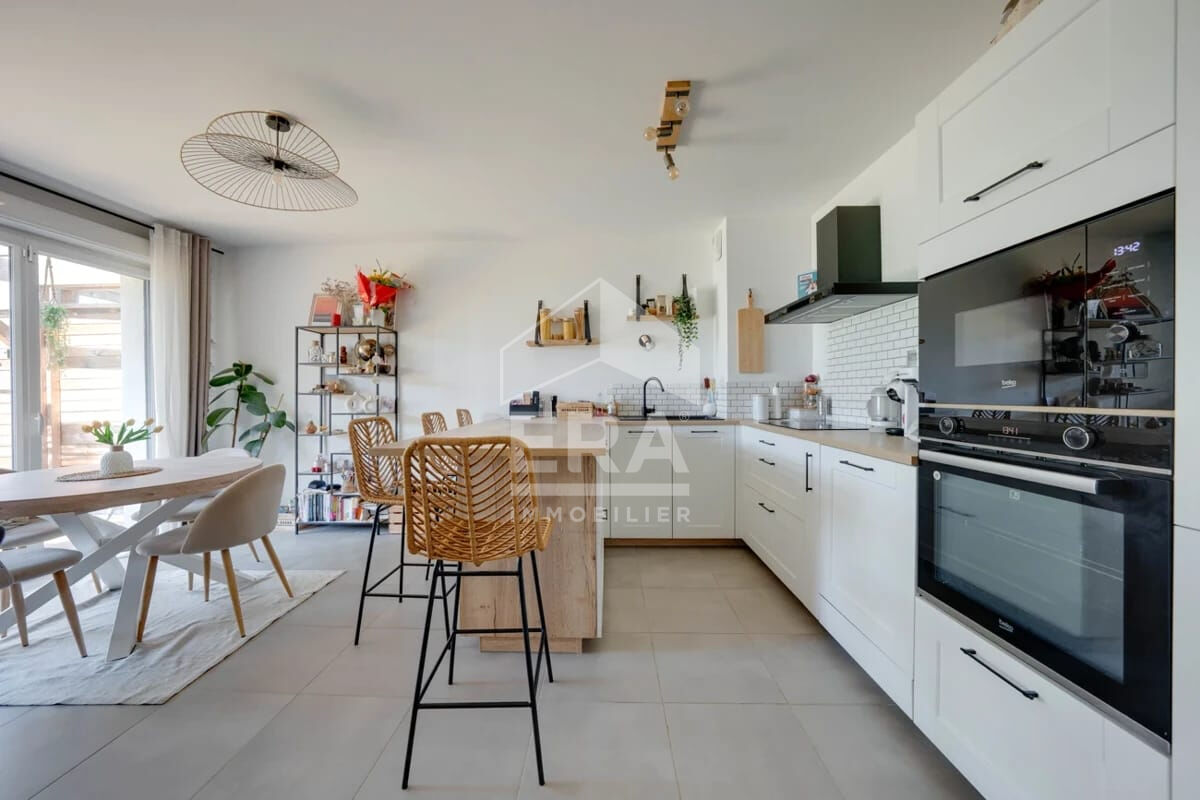 Maison Simiane Collongue 5 pièce(s) 95 m²