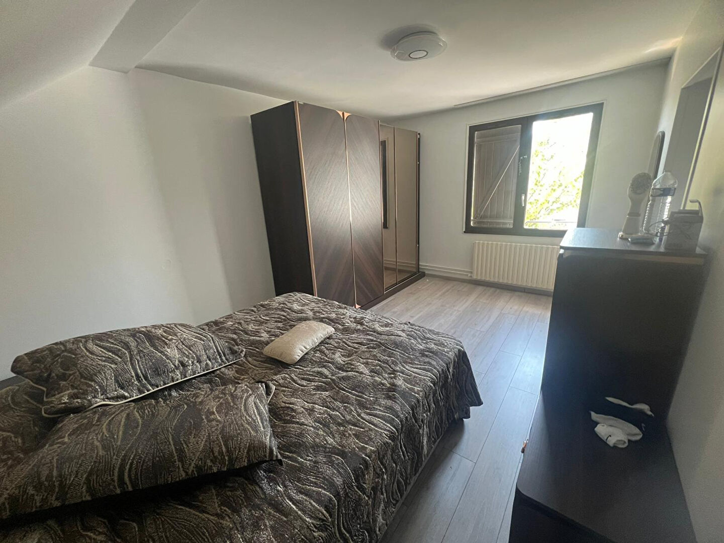 Photo Superbe maison familiale haut de gamme au  centre de Drancy image 4/6