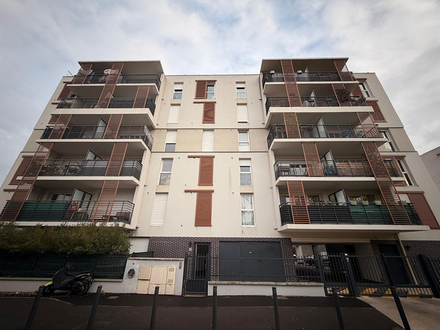 Photo A vendre - Appartement Bobigny 2 pièce(s) 36.70 m2 image 1/6