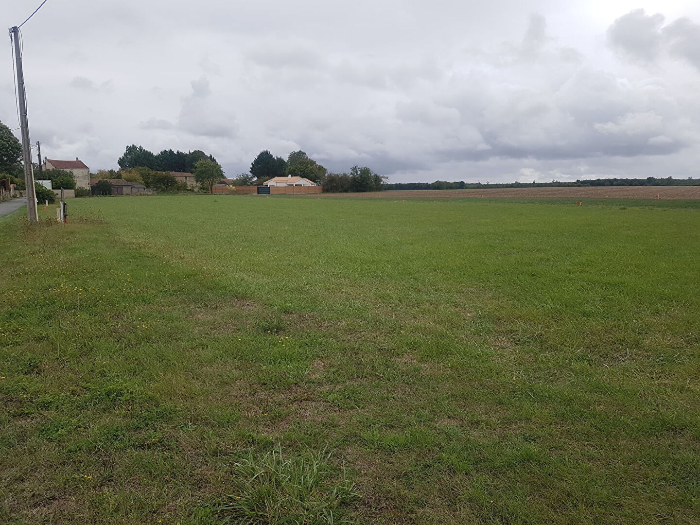 Photo Terrain de 1137 m2 image 2/2