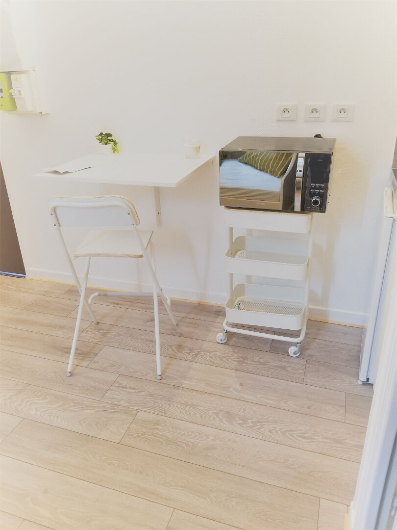 Photo A LOUER STUDIO MEUBLE PROCHE DE LA GARE ST QUENTIN 02100 image 4/4