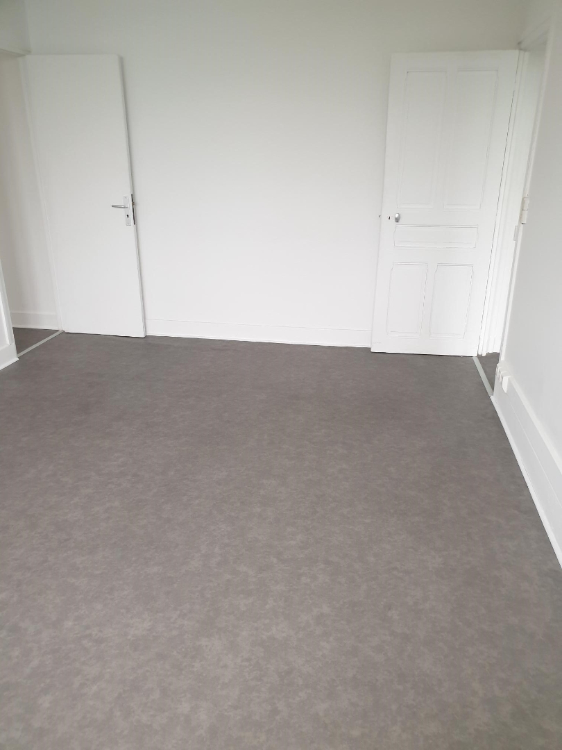 Photo BUREAUX A LOUER NORD OUEST DE ST QUENTIN 02 image 4/6