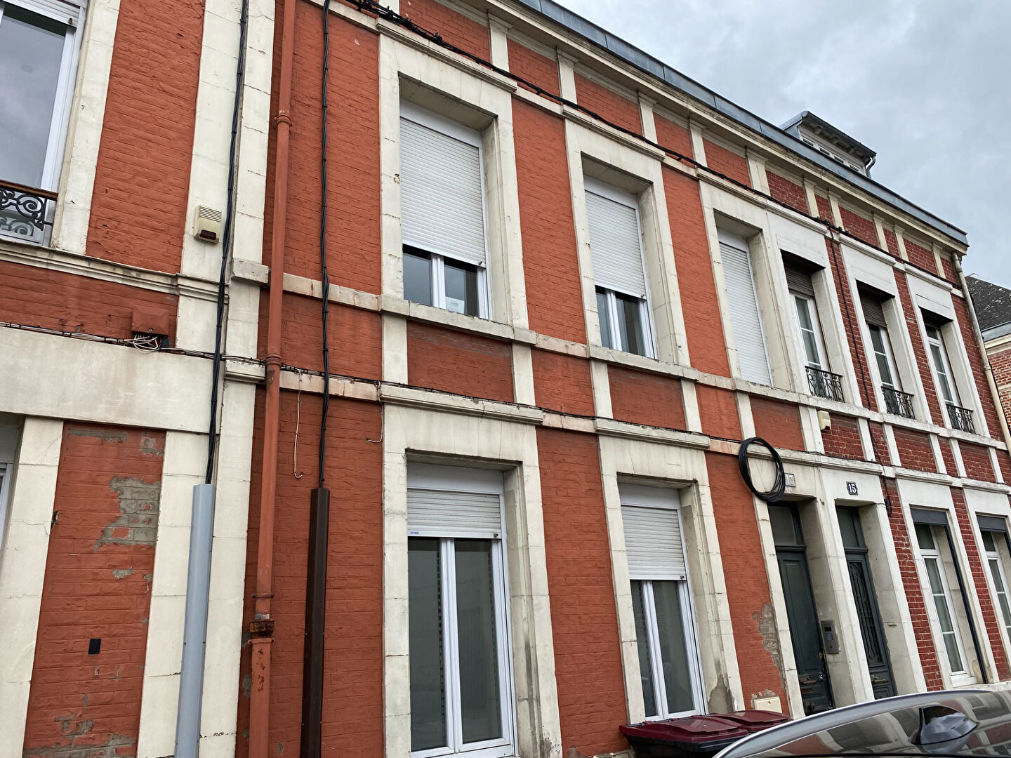 Immeuble Saint Quentin 10 pièce(s) 222.58 m2