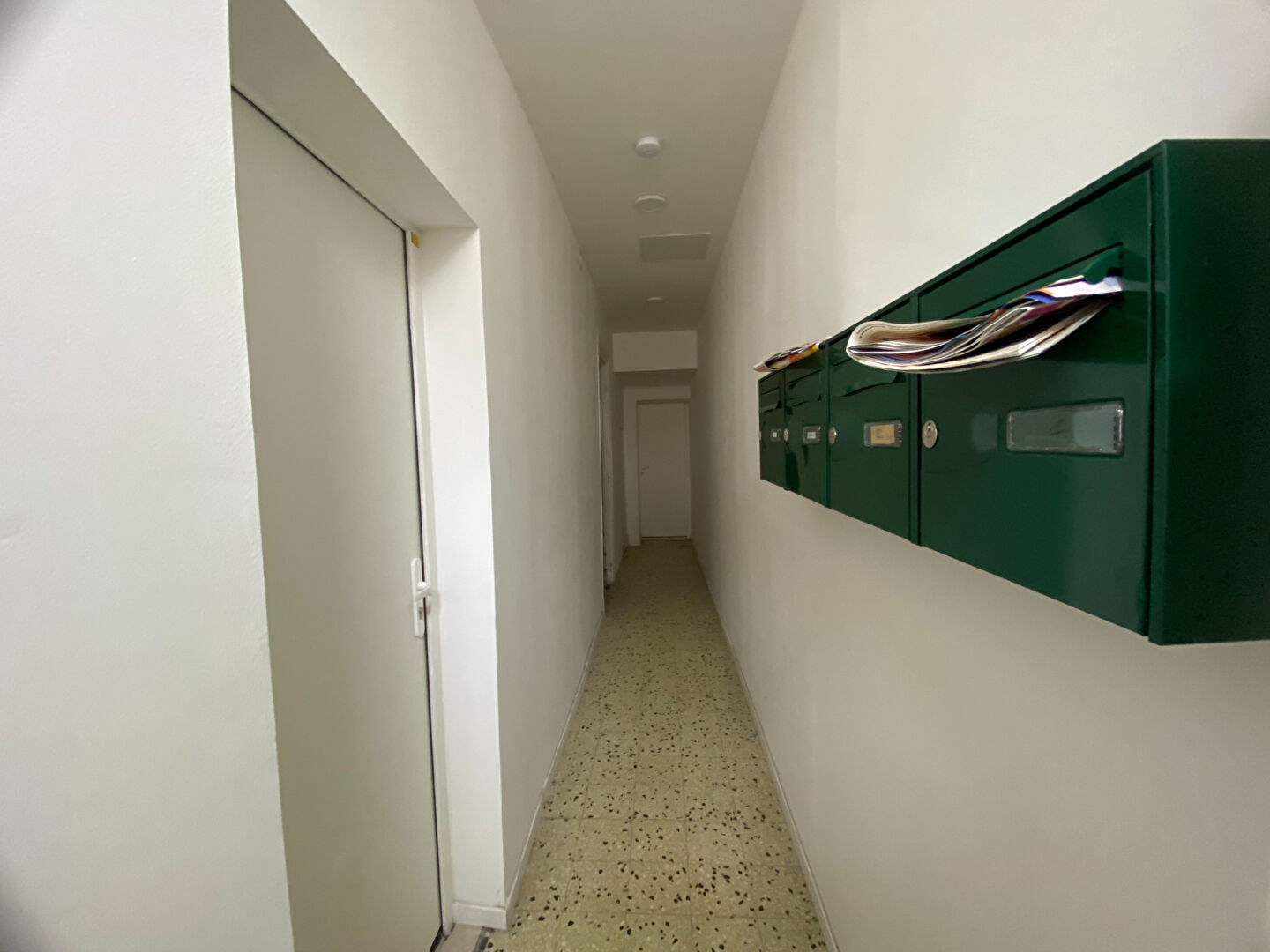 Photo Immeuble Saint Quentin 10 pièce(s) 222.58 m2 image 6/6