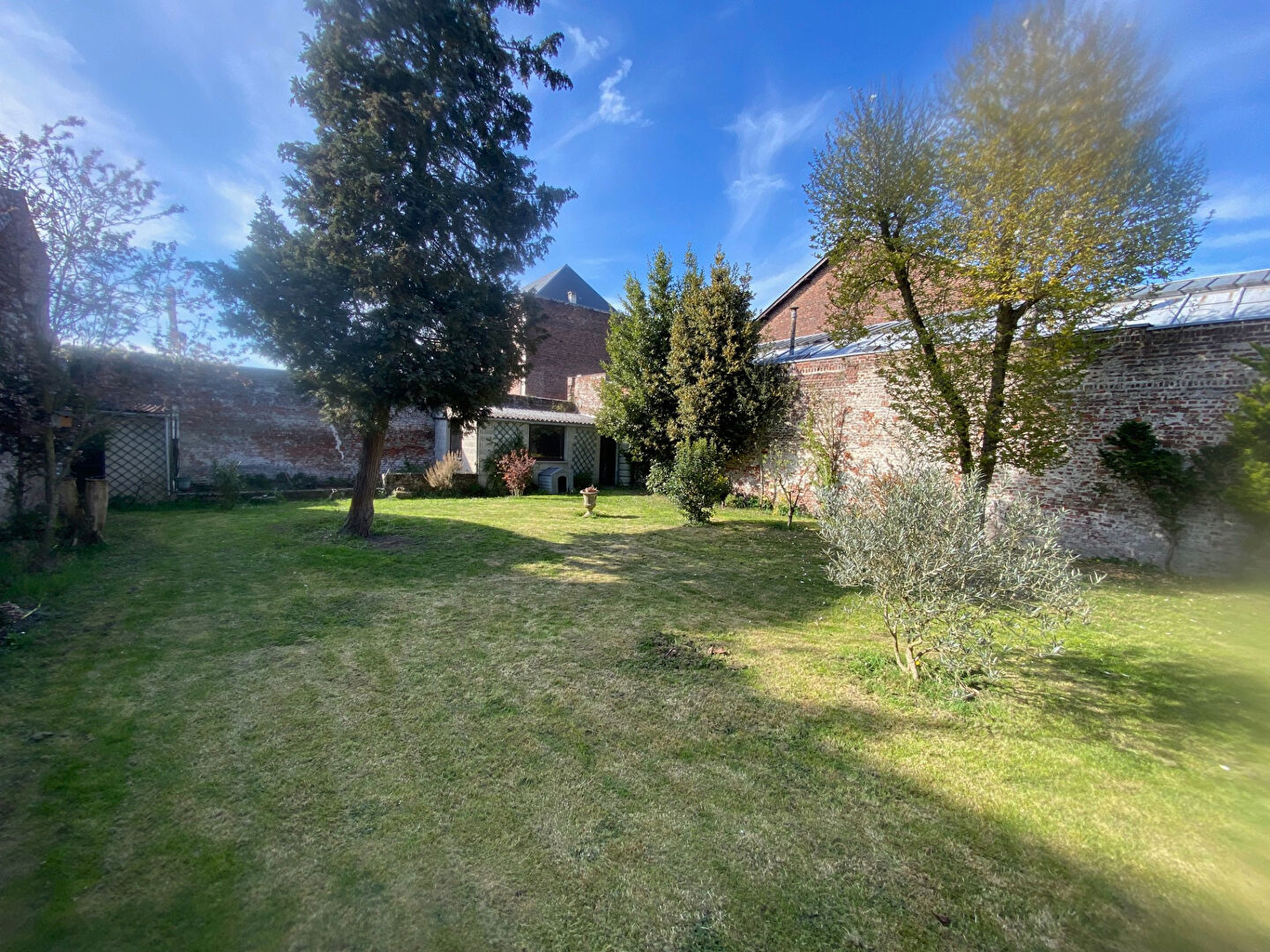 Photo Maison 354m2 en Centre Ville de Saint Quentin image 5/5