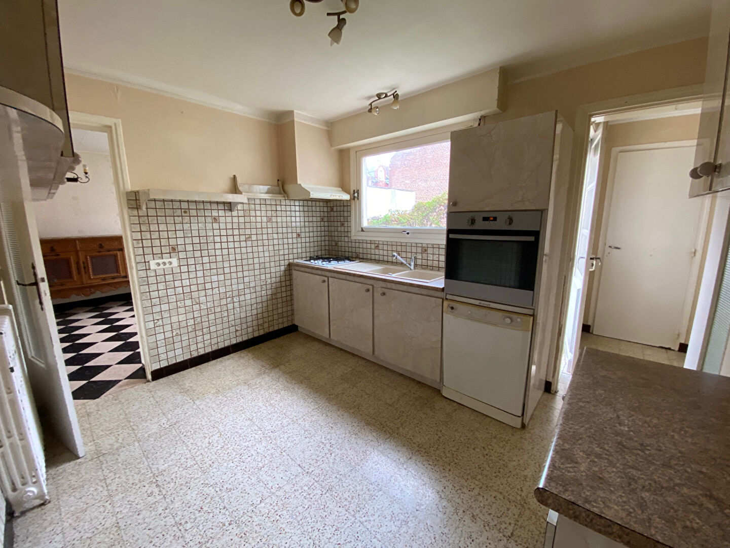 Photo Maison à vendre à Saint-Jean, Saint Quentin - 5 chambres image 2/6