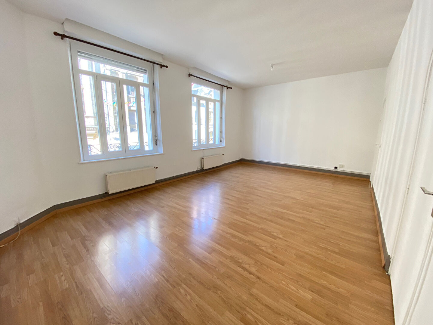 Immeuble Saint Quentin 450 m2