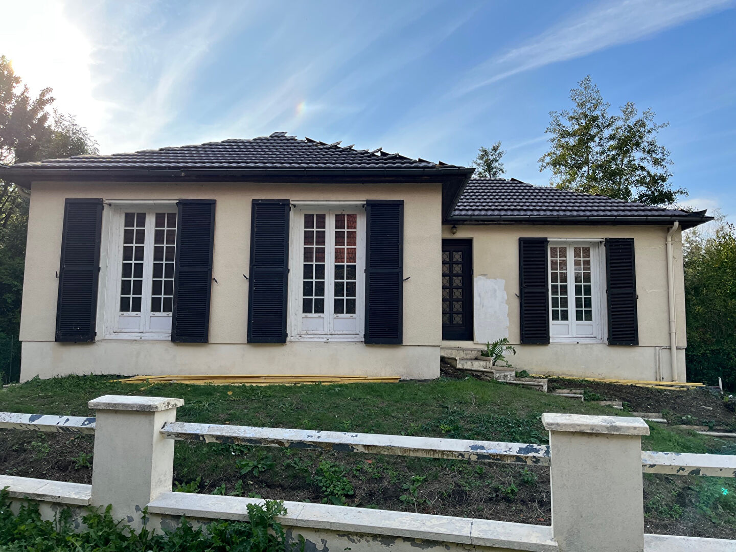 A LOUER MAISON PLEIN PIED 3 CHAMBRES PROCHE ST QUENTIN 02100