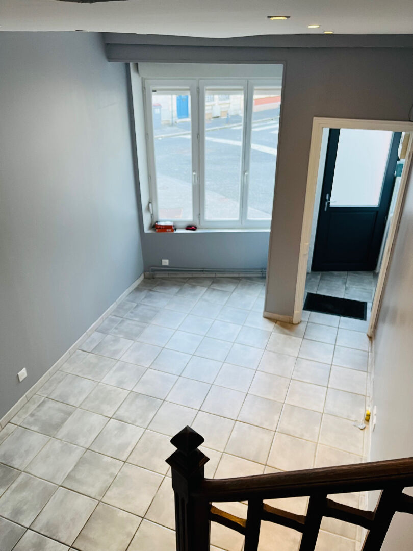 Photo A LOUER MAISON 3 CHAMBRES PROCHE CENTRE VILLE  ST QUENTIN 02100 image 5/6