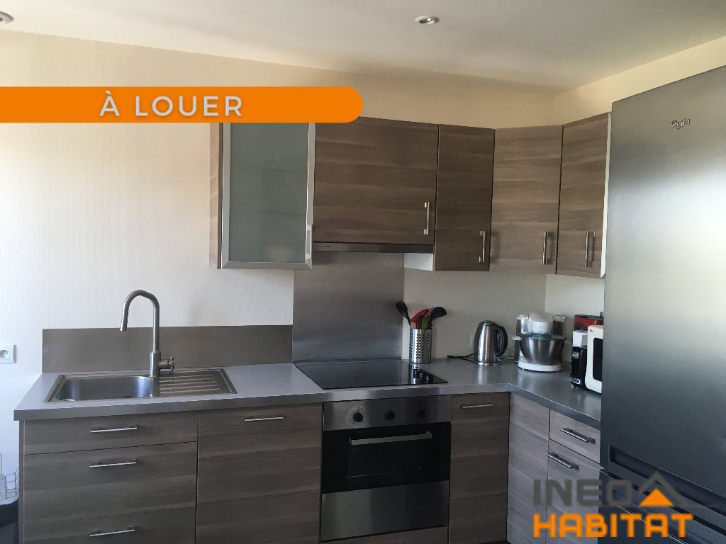 Quartier FOUGERES, appartement type 2 en duplex