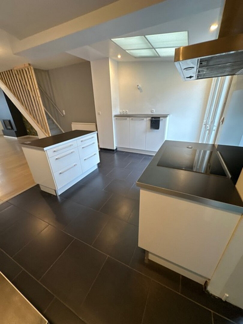 Photo Croix - Maison 3 chambres + bureau + cour  - Secteur Gare image 3/6