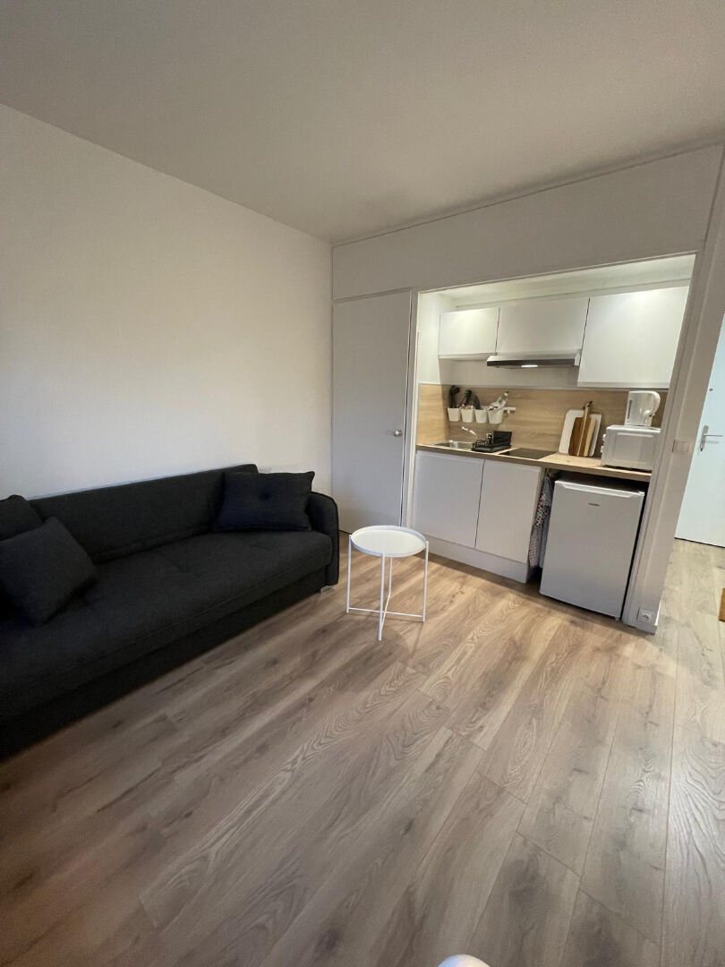 Studio meublé Neuf  Arrêt  tram  Villa Cavrois