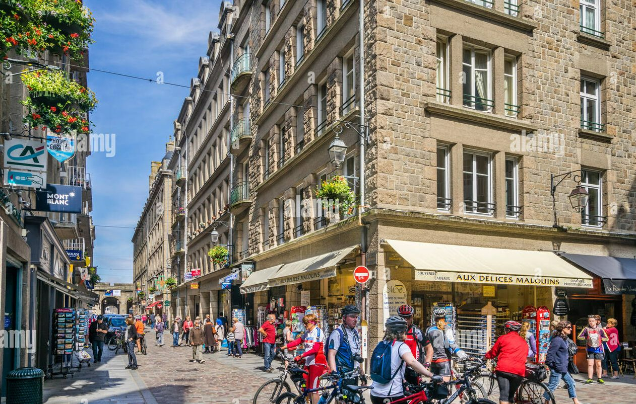 Saint Malo : T2 Intra-Muros, 55m²