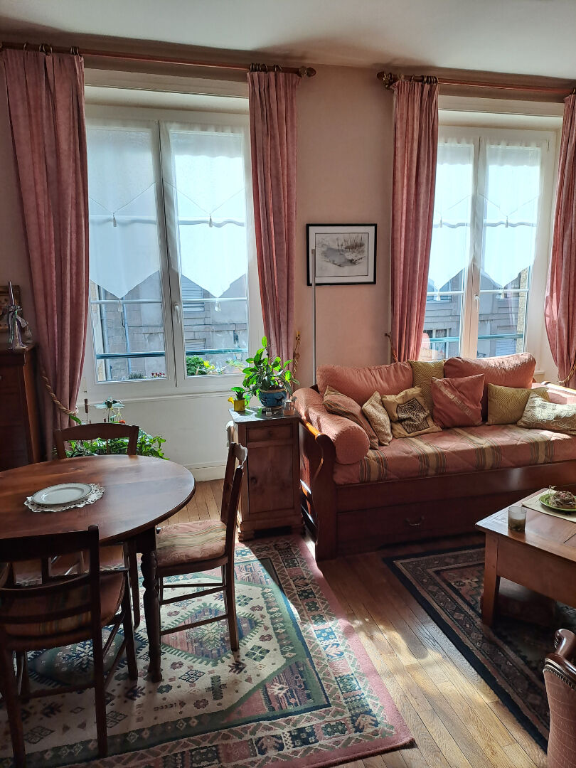 Photo Saint Malo : T2 Intra-Muros, 55m² image 2/6