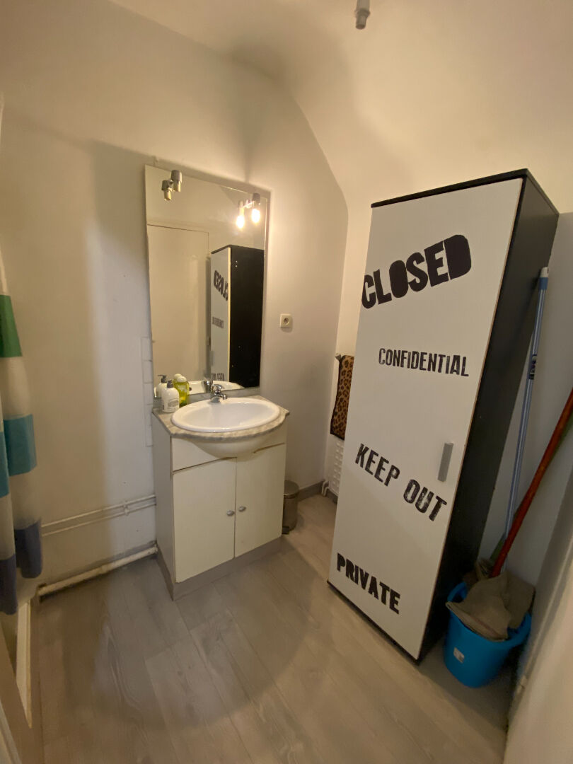 Photo DINAN : Studio vendu meublé image 5/6