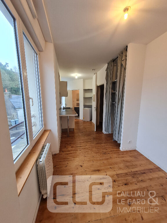 Photo T1 - QUIMPER - RUE DE PONT-L'ABBE image 2/6