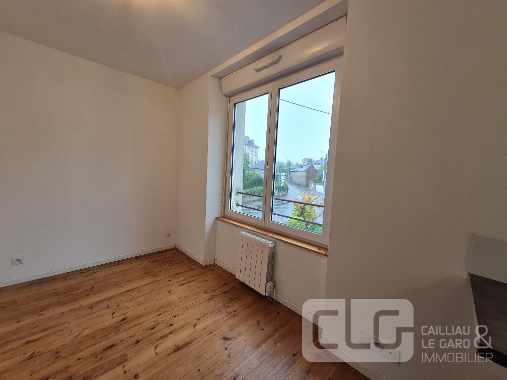 Photo T1 - QUIMPER - RUE DE PONT-L'ABBE image 3/6