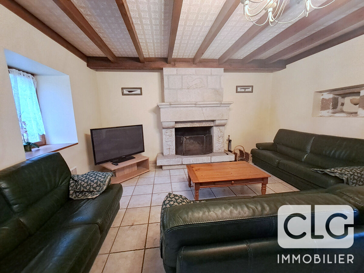 Photo Gîtes COMBRIT 211 m2 à 1 km de la plage. image 5/6