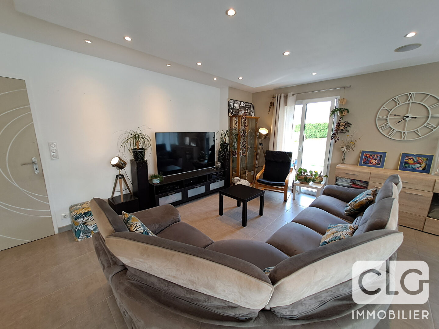 Photo Maison - ELLIANT - 183.54 m² image 4/6